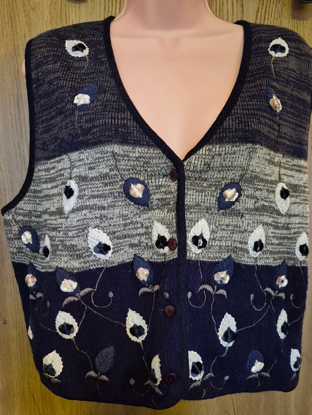 Vintage TanTrum Floral Sweater Vest  Cottagecore Size L